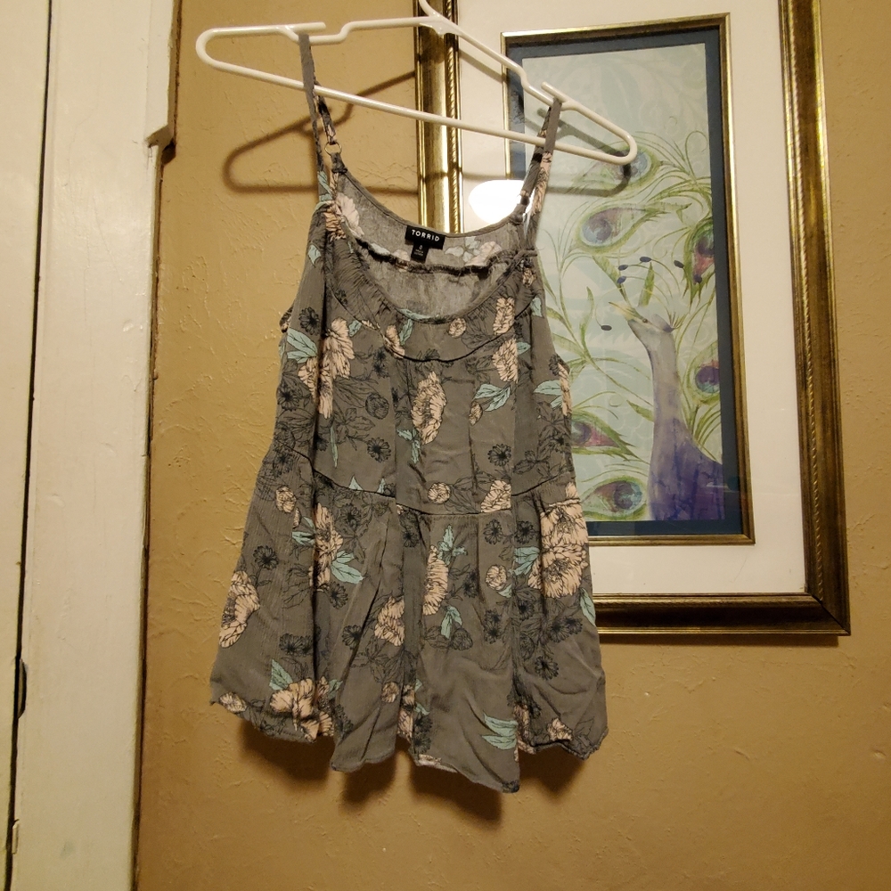 Torrid floral top.. bundle up.